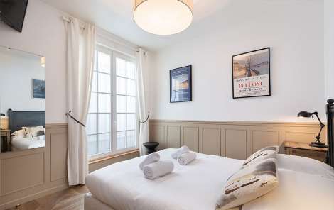 Holiday rental in Paris - Sand bedroom Pavillon Ponthieu